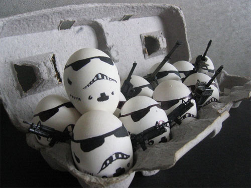 egg13 egg13 30 Funny and Clever Emotions Egg Photography by Artist