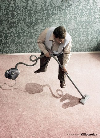 Gravity Defying Ads 23 Inspirational Gravity Daring Ads