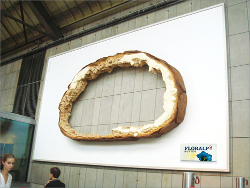 billboard14 35 Clever and Creative Billboard Advertising