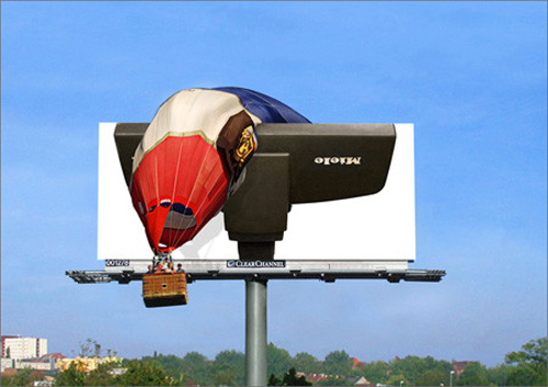 billboard7 35 Clever and Creative Billboard Advertising