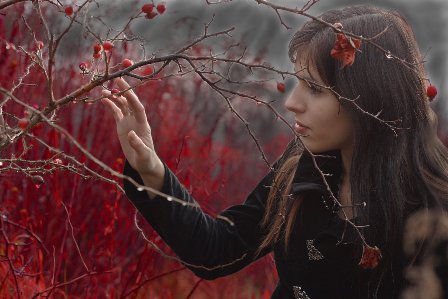 blood girl 30 Unbelievable and Conceptual Surreal Dark Artworks